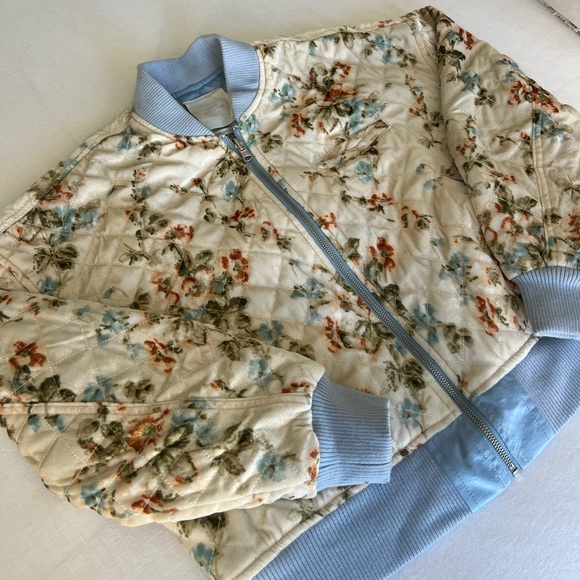 ✨URBAN OUTFITTERS REVERSIBLE BOMBER JACKET - Picture 3 of 10